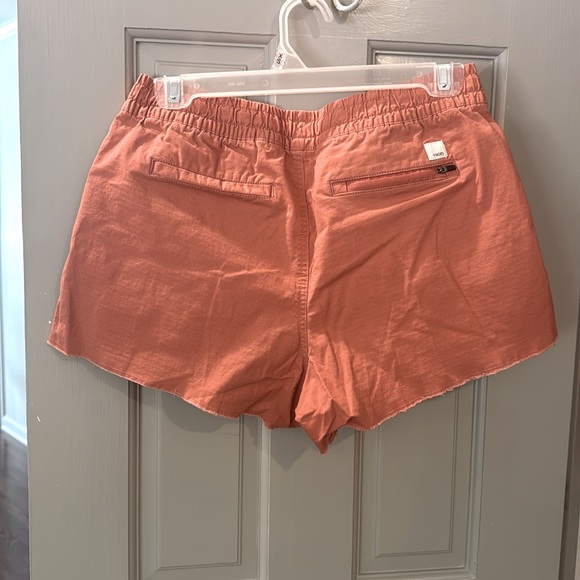 Vuori Ripstop Short - Picture 2 of 2